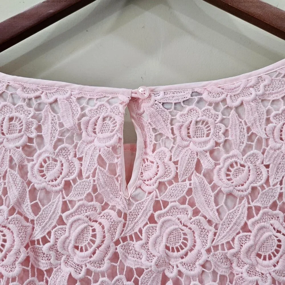 Talbots Womens Lace Shirt Petite Bubblegum Pink 3/4 Sleeves Regency Royalcore